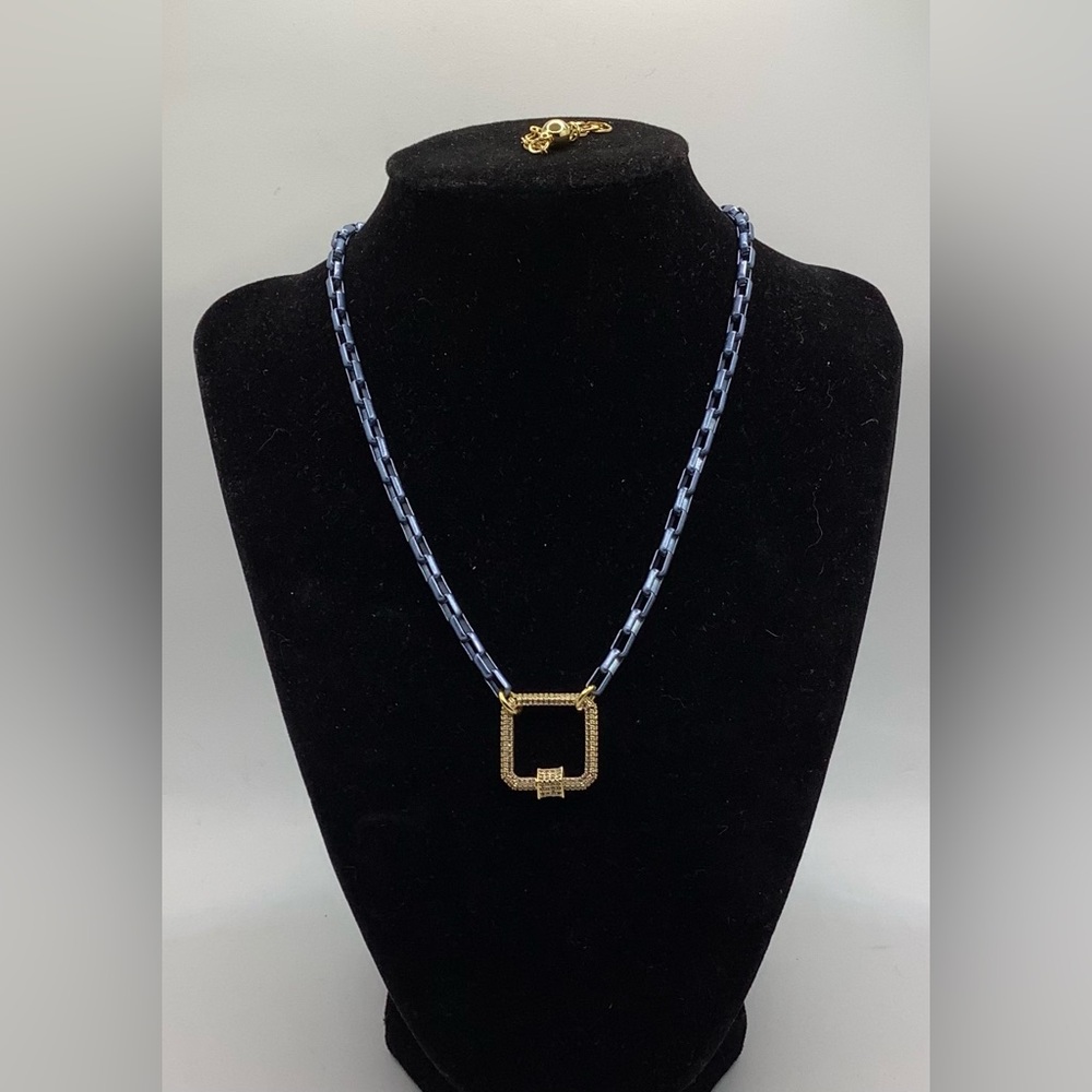 Astrid Necklace - Picture 5 of 8